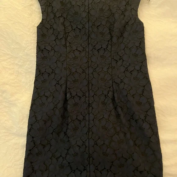 J. Crew Lace Shift Dress - Picture 2 of 5
